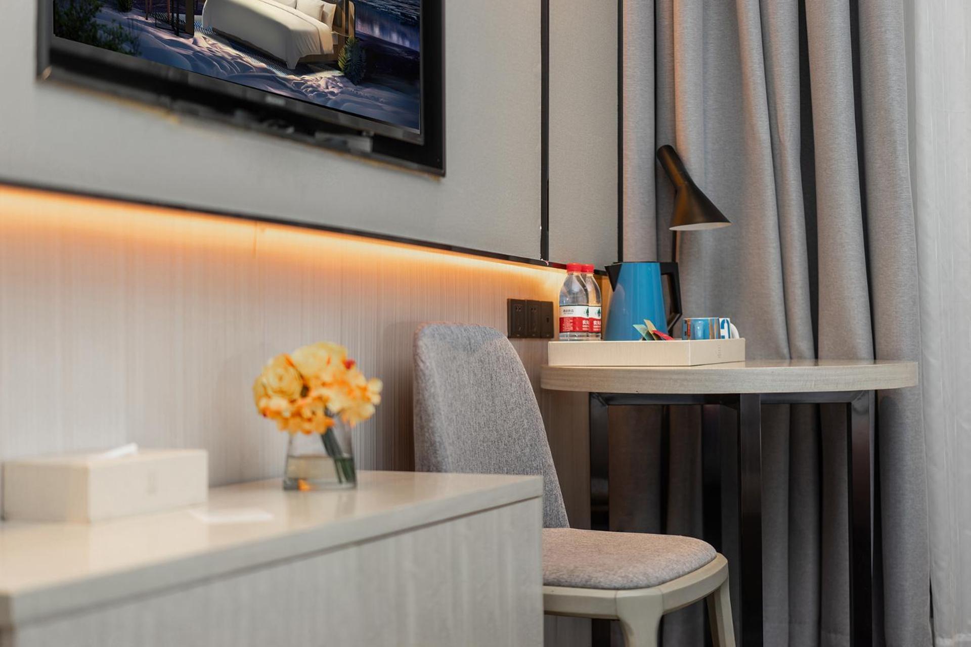 Echarm International Hotel Canton Tower Pazhou Convention And Exhibition Center Lujiang Subway Metro Branch - Free Shuttle Bus To Canton Fair Complex During Canton Fair Period Guangzhou Bagian luar foto