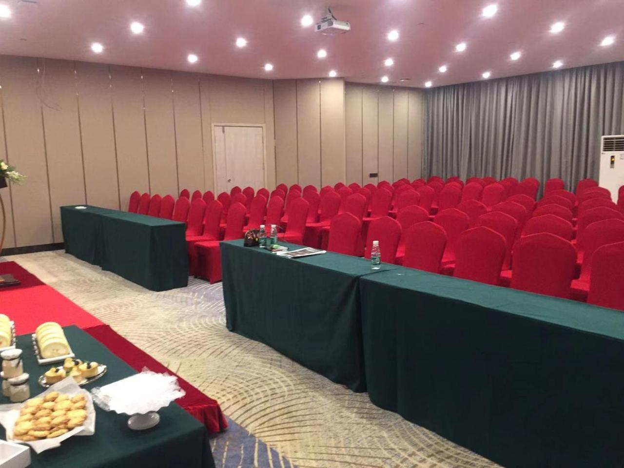 Echarm International Hotel Canton Tower Pazhou Convention And Exhibition Center Lujiang Subway Metro Branch - Free Shuttle Bus To Canton Fair Complex During Canton Fair Period Guangzhou Bagian luar foto