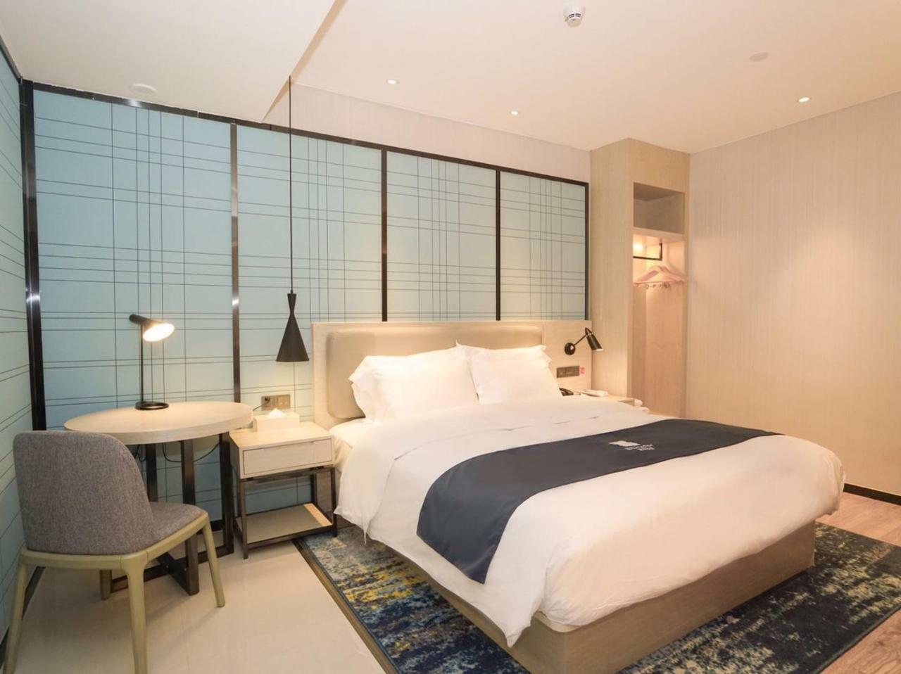Echarm International Hotel Canton Tower Pazhou Convention And Exhibition Center Lujiang Subway Metro Branch - Free Shuttle Bus To Canton Fair Complex During Canton Fair Period Guangzhou Bagian luar foto