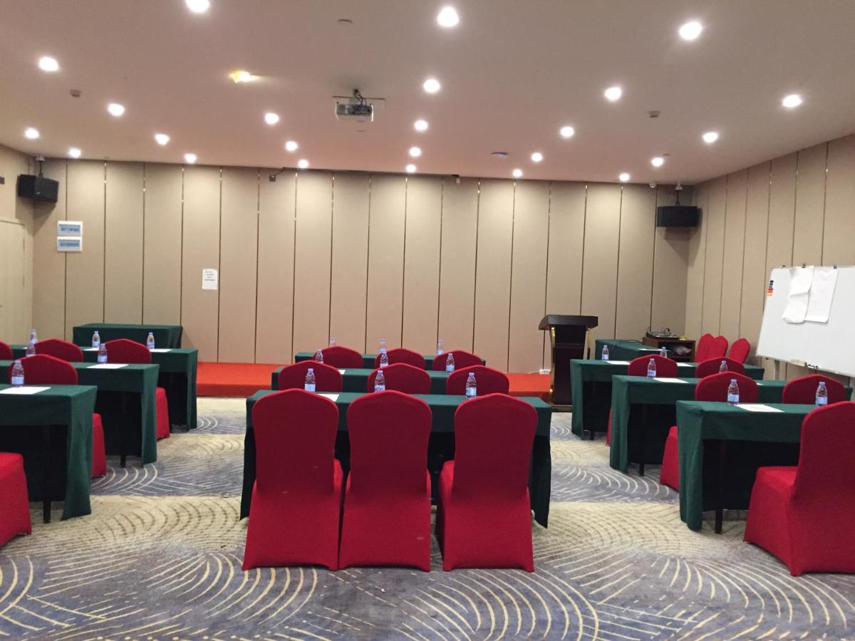 Echarm International Hotel Canton Tower Pazhou Convention And Exhibition Center Lujiang Subway Metro Branch - Free Shuttle Bus To Canton Fair Complex During Canton Fair Period Guangzhou Bagian luar foto